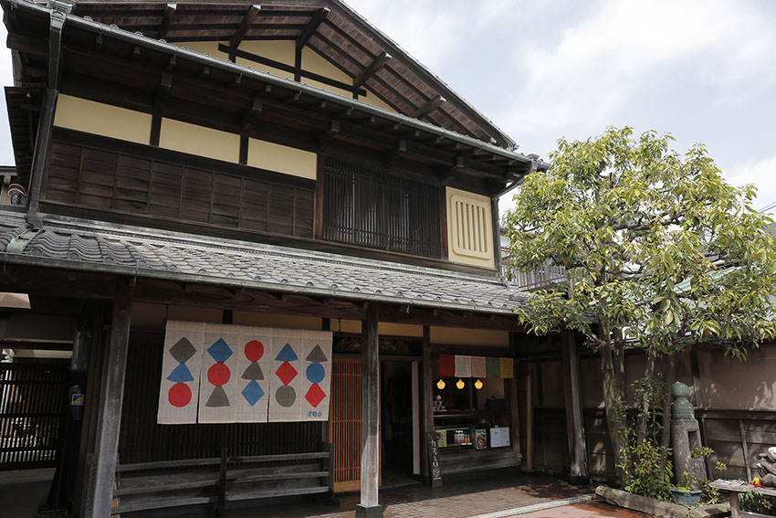 茅ヶ崎 南湖の古民家