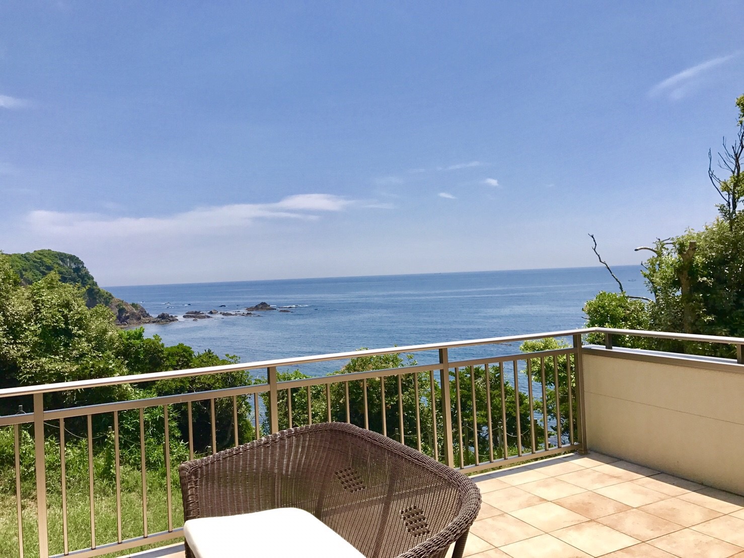 三重の貸別荘 太平洋を一望する海辺の貸別荘 Ocean View 伊勢志摩 Staycation 貸別荘 コテージの予約 ステイケーション