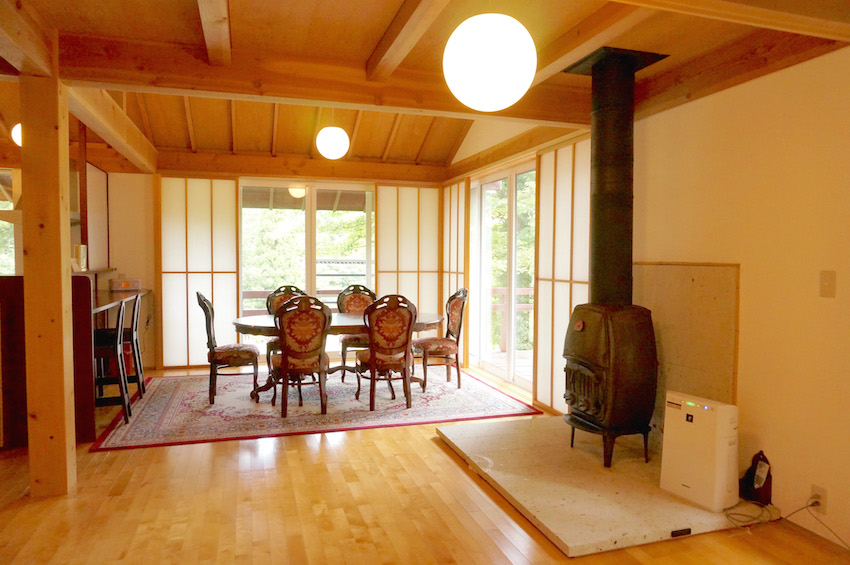 【神奈川の貸別荘・コテージ】温泉と暖炉が楽しめる、箱根の貸別荘『宮城野の家』 貸別荘・コテージ・一棟貸し予約 STAYCATION