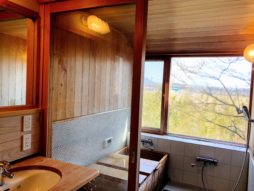 琵琶湖の隠れ家　浴室