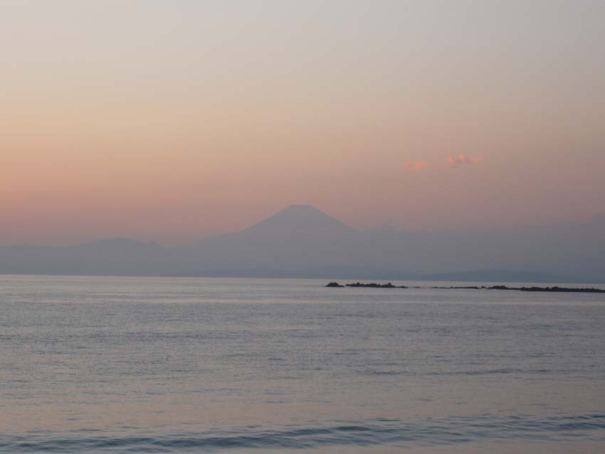葉山　富士山　夕焼け